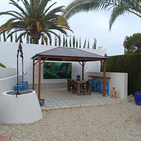 Casa Luca 2 Bedroom Garden Moraira